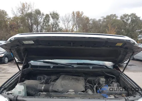 2016 Toyota Tundra Sr5 5.7L V8 z USA, uszkodzony, nr VIN 5TFDW5F18GX498205